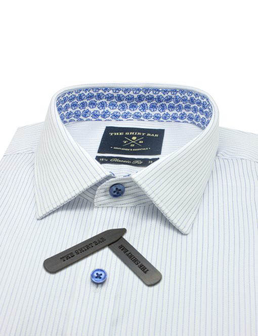 White With Blue Stripes Wrinkle Free Modern / Classic Fit Long Sleeve Shirt - CF2A9.23